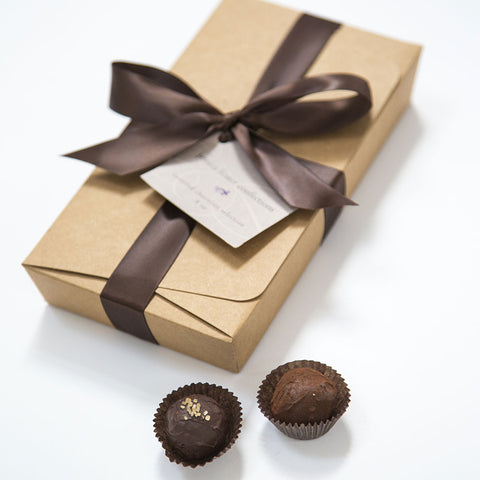 18 Piece Assorted Gift Box Set