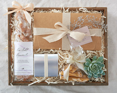 JFC Gift Crate- White Holiday